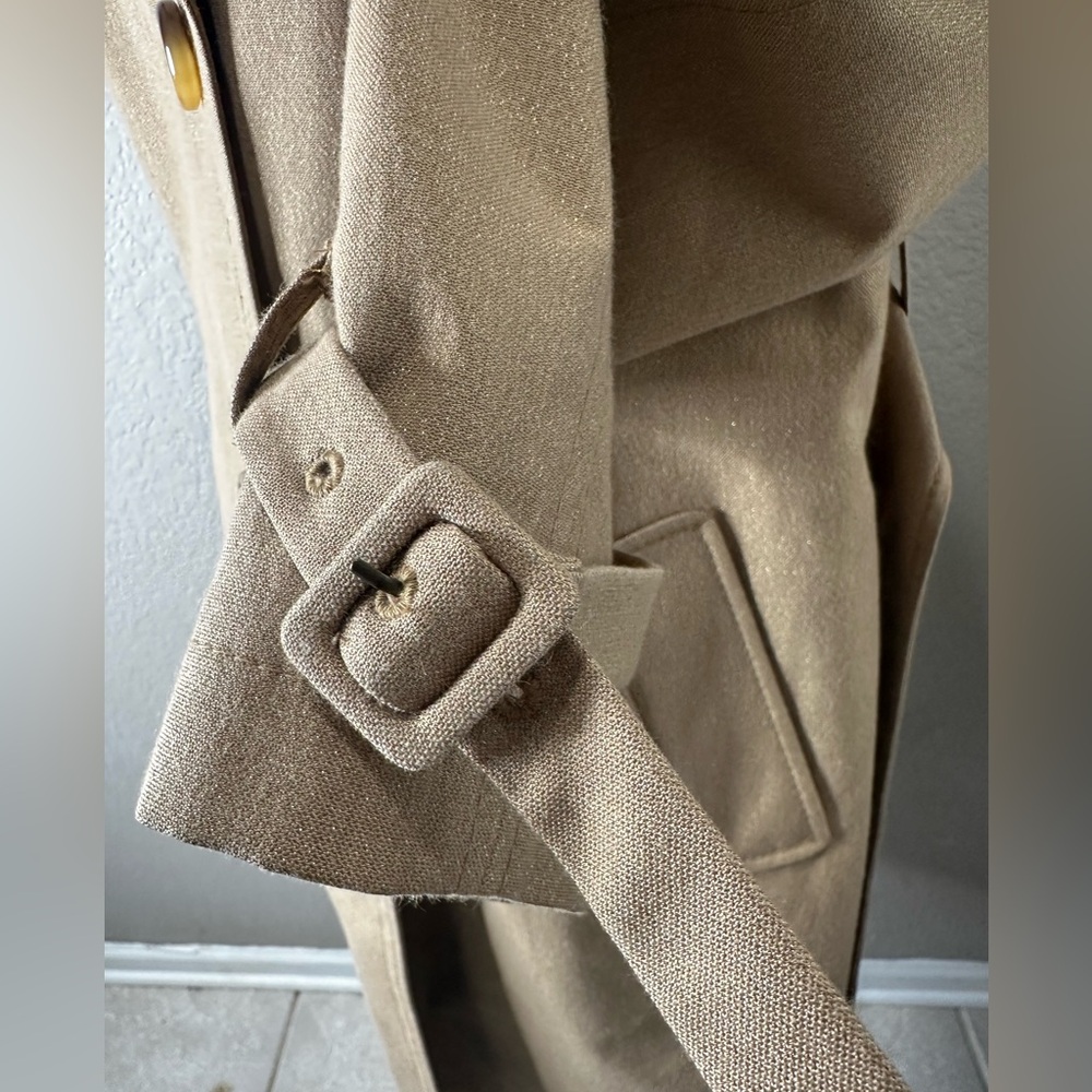 The Limited Shimmer Trench Coat Size 10 - Picture 3 of 6